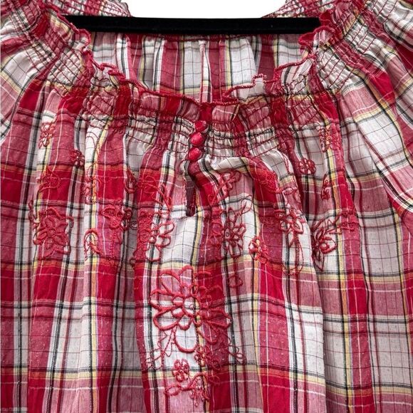 Cato Women's Red Plaid Embroidered Ruffled Smock Top Size XL - Picture 4 of 6
